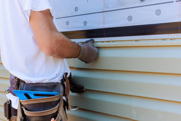 Trusted Emergency Siding Repair service in Saint Petersburg, FL - Creative Siding